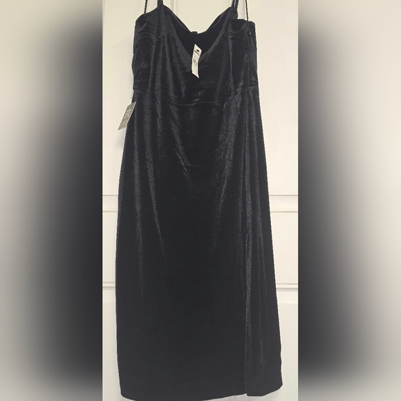 Women's Size Medium Express Little Black Dress. BNWT!! - Picture 15 of 16